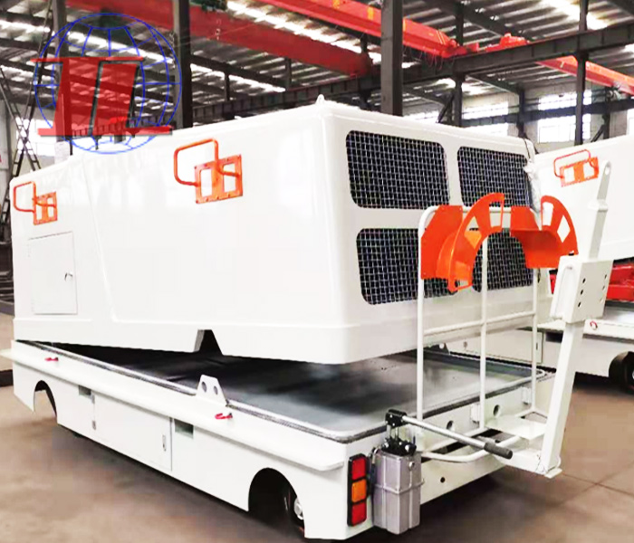 保定机场用自行多功能车